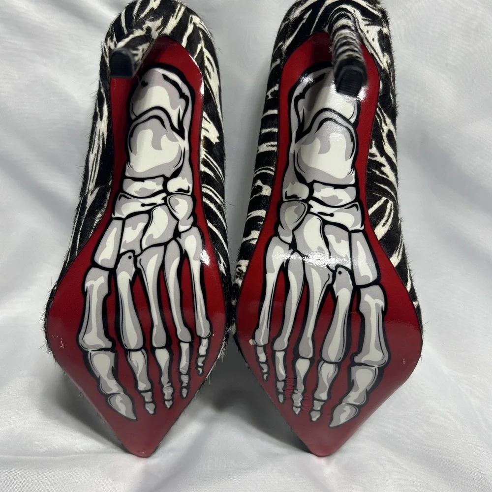 Taylor Says Bones Black White Zebra Pony Hair Leather Pump Size 7‎